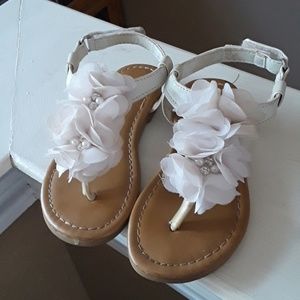 Piper flower sandals